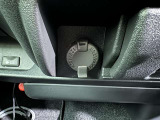 シガーソケット用の充電器が使用可能です!
