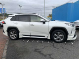 中古車選びの不安を安心に変える「車両検査証明書」。 車の状態を徹底検査!トヨタ認定検査員の目で厳しくチェック。わずかなキズも車両検査証明書に記載しております。