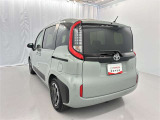 低燃費で環境にもやさしいハイブリッド車です。トヨタ専用診断機器でハイブリッドシステムを綿密に点検してあります!
