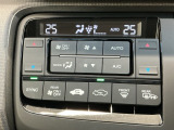 Wエアコン付きです!運転席・助手席それぞれ快適な車内でお過ごしいただけます。