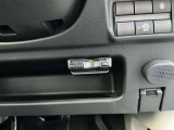 ここにETC付いております。高速道路の料金所もスイスイ♪ ETCカードの申し込みは日産カードがおすすめ!!!「安心」「おトク」「便利」で皆さまのカーライフをサポートする特典満載のカードです。