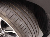タイヤの溝もしっかりと残っております