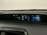 【メーターパネル】シンプルなデザインのメーターパネルは視認性が良く、必要な情報を運転手に分かりやすく伝えてくれます♪