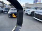 隣の車線の走行車があることを知らせてくれます
