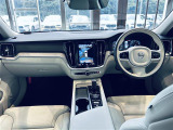 V60クロスカントリー B5 AWD プロ 4WD 4WD 本革シート