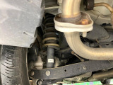 お車を安心してお乗りいただく為には、足回りの定期点検が欠かせません。サービスサポート(有償保証)では無料点検もご提供しており、安心のカーライフをお過ごしいただけるサポート体制が整っています。