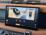 【3Dサラウンドカメラ(360&deg;カメラ)】全方位の死角となる部分や発進時・駐車時・細い路地からの運転などカメラを通してモニターで確認することが可能です。