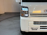 LEDヘッドライトが明るく照らします☆