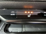 運転席と助手席にシートヒーターが付いてます。冬の寒いときでも直ぐにポカポカ。