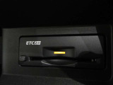 ETCを装備、高速道路の乗り降りもスイスイ楽々ETC 2.0ユニット付きです