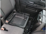 弊社でお車をご購入頂いたお客様は、一部車種を除いて【オイル交換永久無料】となっております。※詳細はスタッフまでお問合せ下さい。