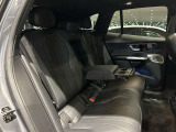 メルセデス・ベンツの定める厳しい基準をクリアしたお車のみをご案内させて頂きます。納車前整備はメーカー規定に基づき当店3Fの指定工場で入念に行なわれます。熟練のメカニックがお客様のお車を整備致します。