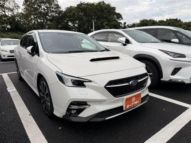 レヴォーグ 1.8 STI スポーツ EX 4WD 禁煙者 ワンオーナー 純正11.6インチナビ