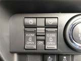 両側電動スライドドアの開閉はインパネのスイッチで簡単操作可能です!