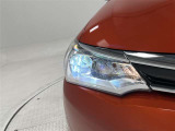 LEDヘッドライトとオートマチックハイビームで夜間走行時の安心感が違います!両側のヘッドライトレンズ表面に剥がれがありますので、御来店時にご確認ください。