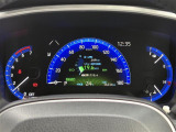 【スピードメーター】メーターがシンプルで見やすく運転しやすいですね。
