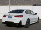 ◆ローンリース等ファイナンス商品、BMW専用自動車保険、BMWカード、コーティング、板金塗装、ドライブレコーダーなど社外品の取扱もございます。お車に関することは全てバルコムにお任せ下さい◆