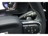 パドルシフト装備車です。ステアリングのパドルスイッチで、シフトのアップダウンのマニュアル操作が可能です。