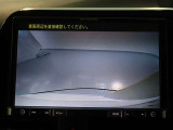 バックカメラが付いているので後方確認しながら安心して駐車することができます。