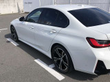 車両の詳細、ご質問につきましては、営業スタッフまでお気軽にご連絡下さいませ。遠方のお客様には実車の詳細動画送信も承ります。お問合せをお待ち致しております。