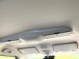 【後席サーキュレーター】エアコンの風を後部座席まで届けてくれ、広い車内空間でも素早く快適な温度になります♪真夏や真冬に便利な機能です。