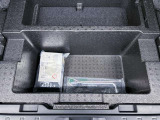 デッキボード下にも収納スペースがあります。