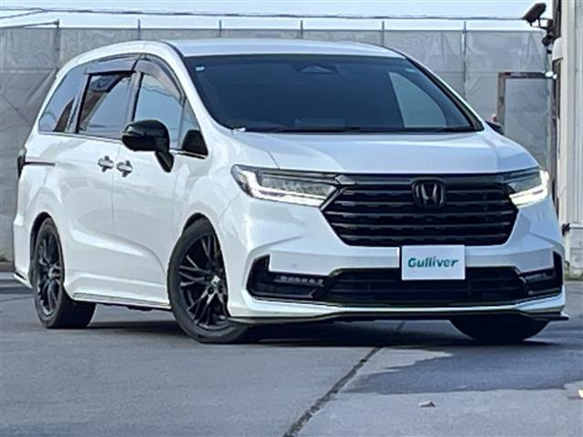 オデッセイ 2.0 ハイブリッド 4WD 本革シート