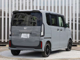 お支払いはホンダクレジットをご利用ください。運転免許所をご持参いただければ審査が可能です。また月々のお支払金額を抑えられるなど、メリットがいっぱいの据え置きクレジットもご用意しております。