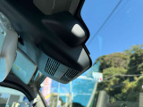 デュアルセンサーブレーキサポートⅡ。右左折時の歩行者や自転車、右折時の自動二輪車も検知する、衝突被害軽減ブレーキ。