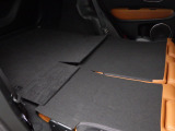 【内装】豊富なシートアレンジで大きな荷物も心配いりません。