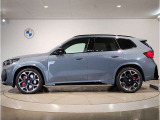 【BMWのxDrive】xDriveはいかなる状況下でも安定した走りを実現しています。 これによりストレスなく運転できることはもちろんのこと、安全性能も向上しています。