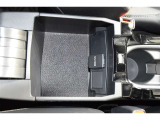 トヨタ認定中古車保証付!(1年間、距離無制限 HV車はHV保証付) 別途延長保証もご用意しております♪ ぜひ現車を確認にご来店ください