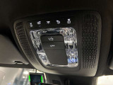 メルセデス・ベンツの定める厳しい基準をクリアしたお車のみをご案内させて頂きます。納車前整備はメーカー規定に基づき100項目以上にも及ぶ点検を熟練のメカニックによって行いご納車させて頂きます。