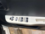 当社管理の法人1オーナー 記録簿 禁煙車 新品ノーマルタイヤ&スタッドレスタイヤ付き 人気の4WD! CDオーディオ♪ キーレス