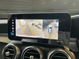 バックカメラにより駐車時の後方確認も楽にできます。