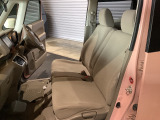 屋上展示場に常に50台以上の車両をご用意!お気に入りの1台が見つかるかも!?