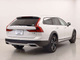 2020年モデル V90CCディーゼルD4 Pro AWD HDDナビゲーション 地デジ ETC 純正19インチアルミホイール ベンチレーションヒーターマッサージ機能付フロントシート入荷しました♪