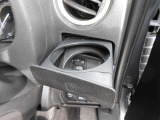 運転席のカップホルダー