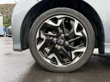 気になるお車がありましたら右の電話番号から直接お店にお問い合わせください。支払方法から車両情報、状態までなんでもご説明させて頂きます。スタッフ一同ご連絡お待ちしております。