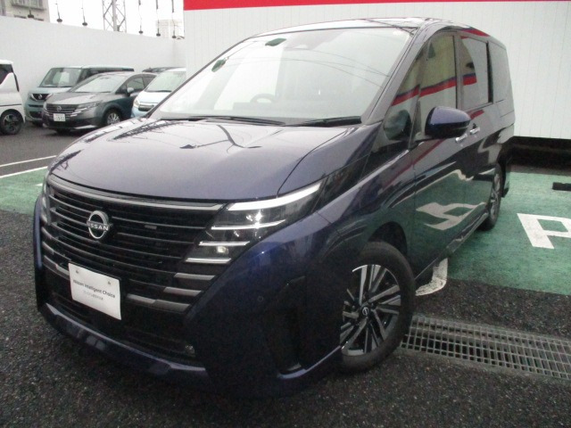 セレナ 1.4 e-POWER ハイウェイスターV