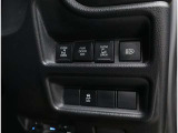 電動のスライドドアで楽々スムース!運転席からも開閉の操作もできます♪キーのスイッチひとつで自動開閉できる便利な機能もついてます♪
