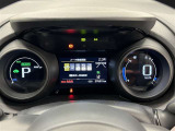 TFTインフォメーションディスプレイとLEDを使ったカラフルなメーター!インフォメーションディスプレイでは、クルマのいろいろな設定状況の確認が出来ます!