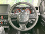 【ステアリングスイッチ】運転中、前方から目線をそらすことなく、オーディオ等の操作が可能な便利機能!安心&快適なドライブを演出してくれます♪