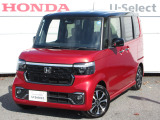 当社試乗車、業務車のN-BOXカスタム(コーディネートスタイル 2トーン)が入庫です。内外装ともにきれいなお車です。