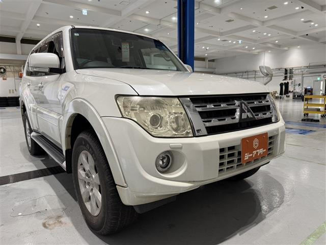 パジェロ 3.0 ロング エクシード 4WD 後席モニター 禁煙車 純正ナビ TV