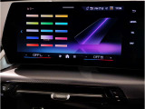 純正HDDナビです。とても使いやすく、Bluetooth&USBオーディオインターフェイスで、電話も音楽も楽しめます。
