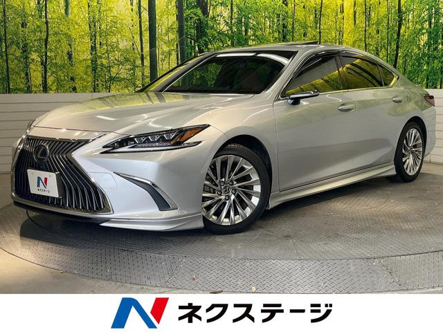 ES 300h バージョンL