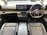 セレナ 1.4 e-POWER ルキシオン 本革シート 修復歴無し