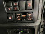 運転席の操作でオートスライドドアが開閉します!同乗者に優しく!とっても便利な機能です!