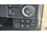 写真を見て気になった方、お気軽にお電話ください!TEL:0078-6003-001456(携帯:080-9426-0071)当店の他の在庫も、是非ご確認ください!https://www.carsensor.net/shop/niigata/324470001/stocklist/